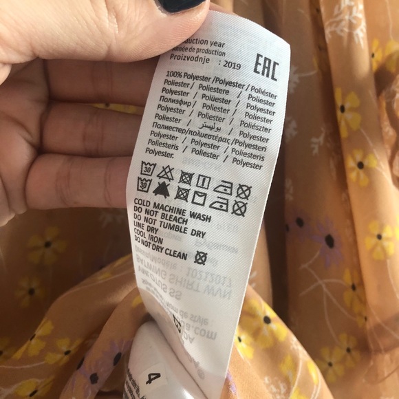 New without tags Vera Moda M Floral Peach Blouse - Picture 5 of 6